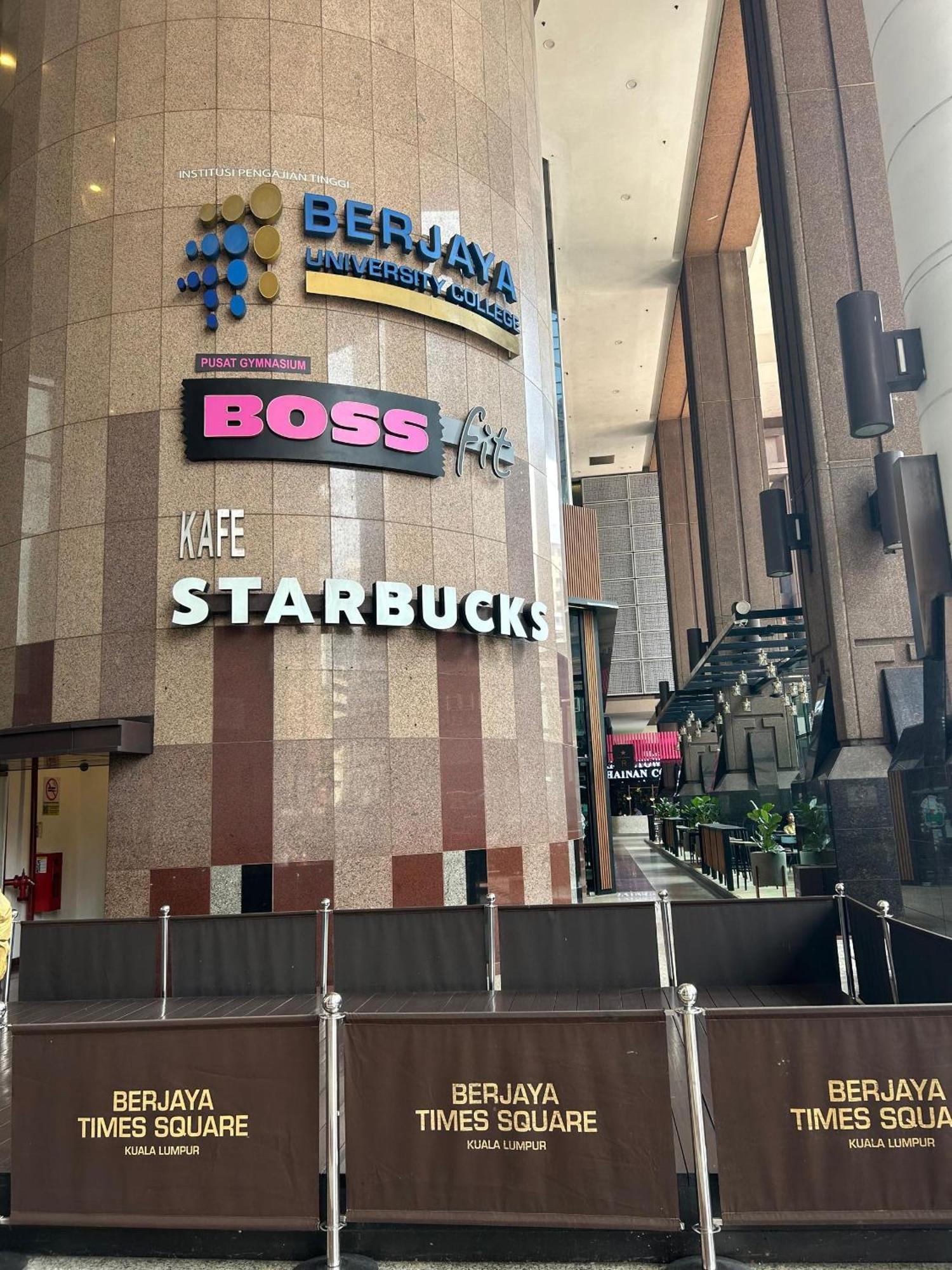 קואלה לומפור Kl Better Apartment At Times Square Kl מראה חיצוני תמונה