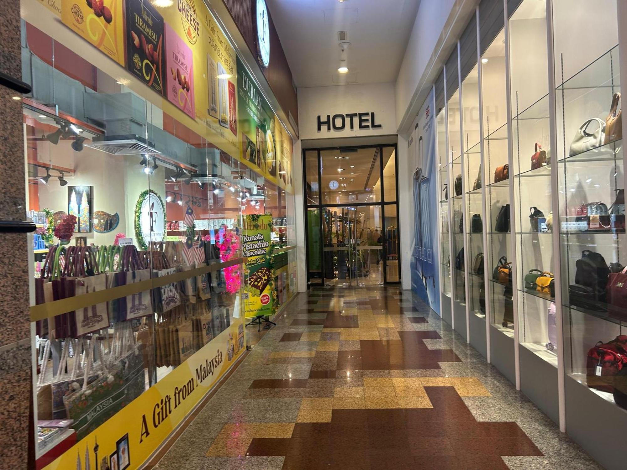 קואלה לומפור Kl Better Apartment At Times Square Kl מראה חיצוני תמונה